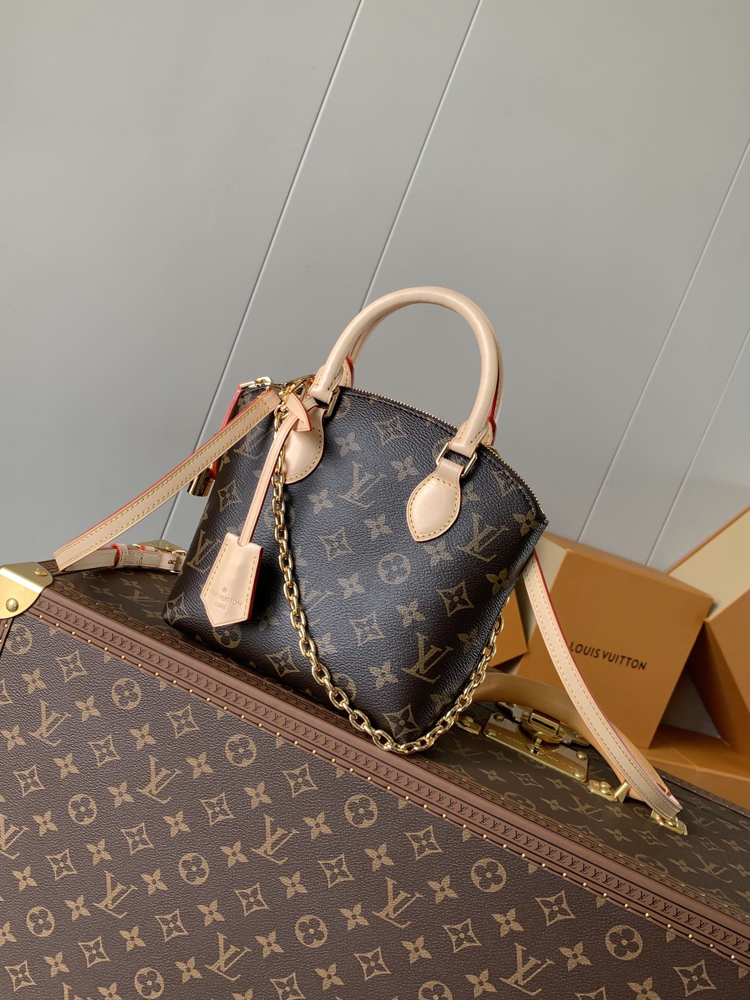 Louis Vuitton Lockit BB M12019